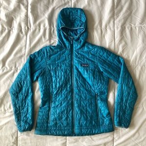 Blue Patagonia Hooded Nano Puff - Women’s M